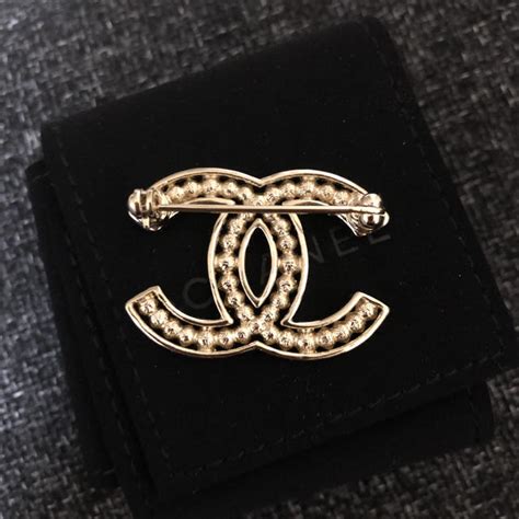 chanel ブローチ